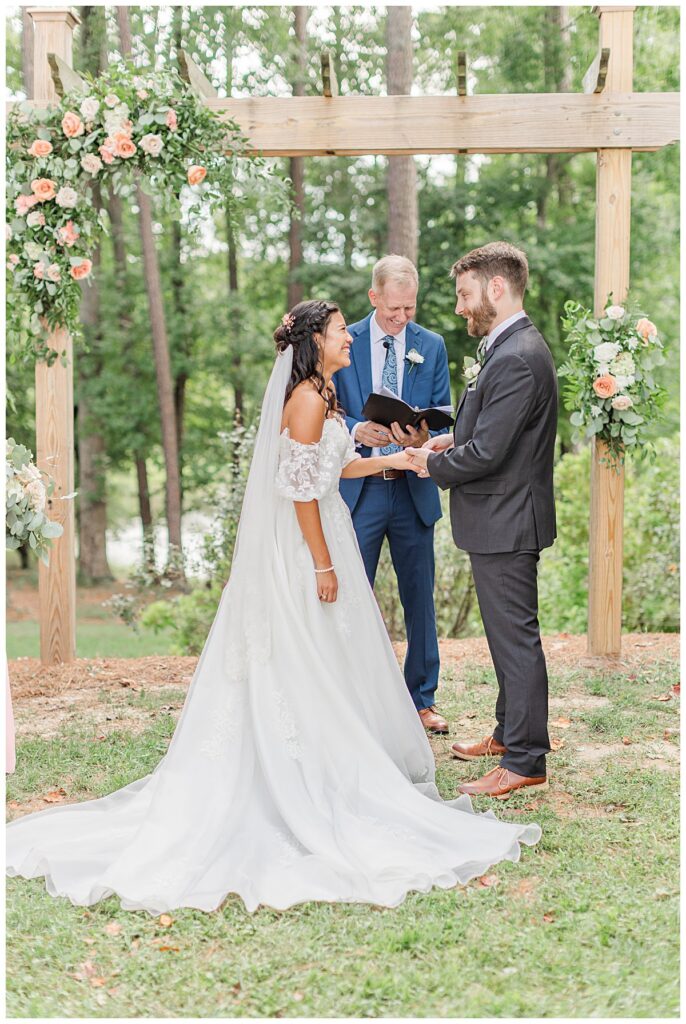 Daniel's Ridge Wedding in Sanford, NC; Raleigh, North Carolina wedding and portrait photographer; Glynnis Christensen