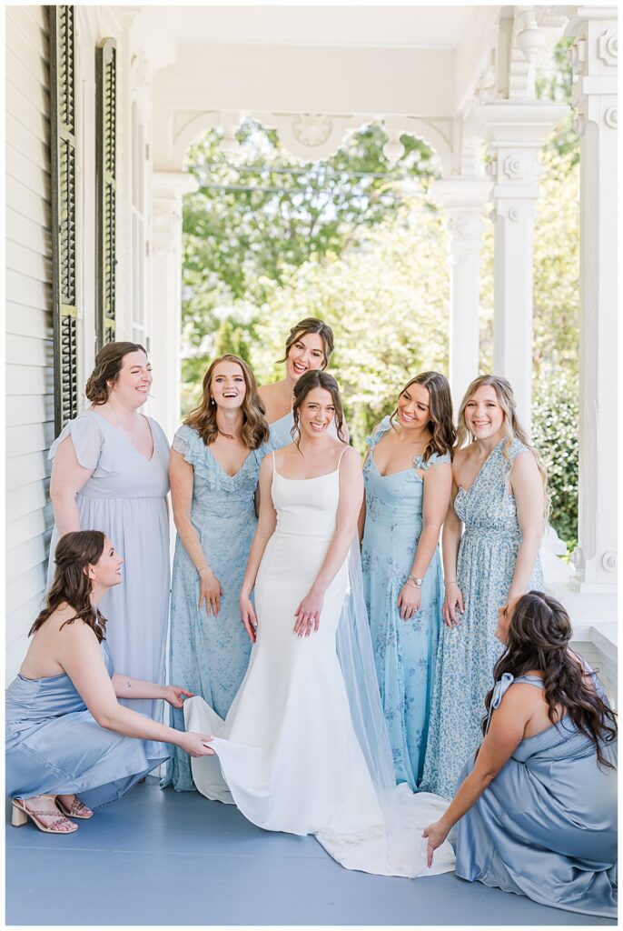 Spring Wedding at The Merrimon-Wynne House; Raleigh, North Carolina Wedding Photographer; Glynnis Christensen; Raleigh Wedding Photography