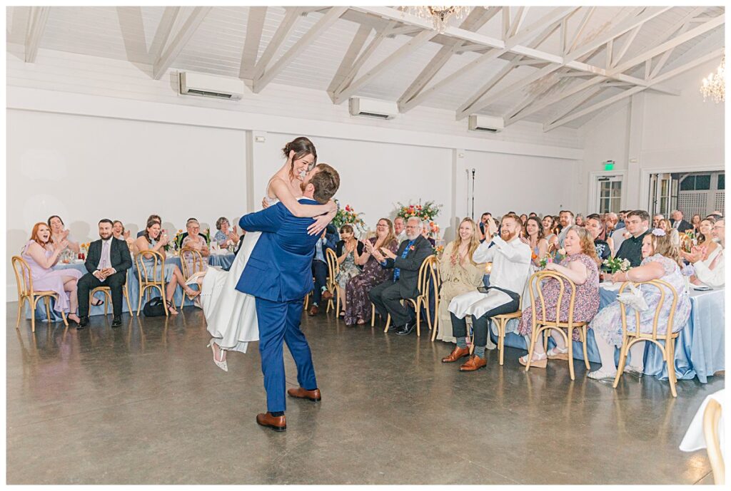 Spring Wedding at The Merrimon-Wynne House; Raleigh, North Carolina Wedding Photographer; Glynnis Christensen; Raleigh Wedding Photography